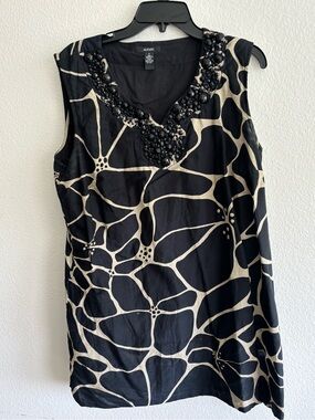 Alfani Black & Cream Beaded V-Neck Sleeveless Camisole